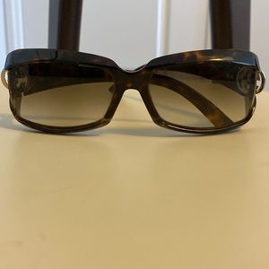 Gucci authentic sunglasses